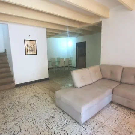 Casa Hostal Medina Hotel